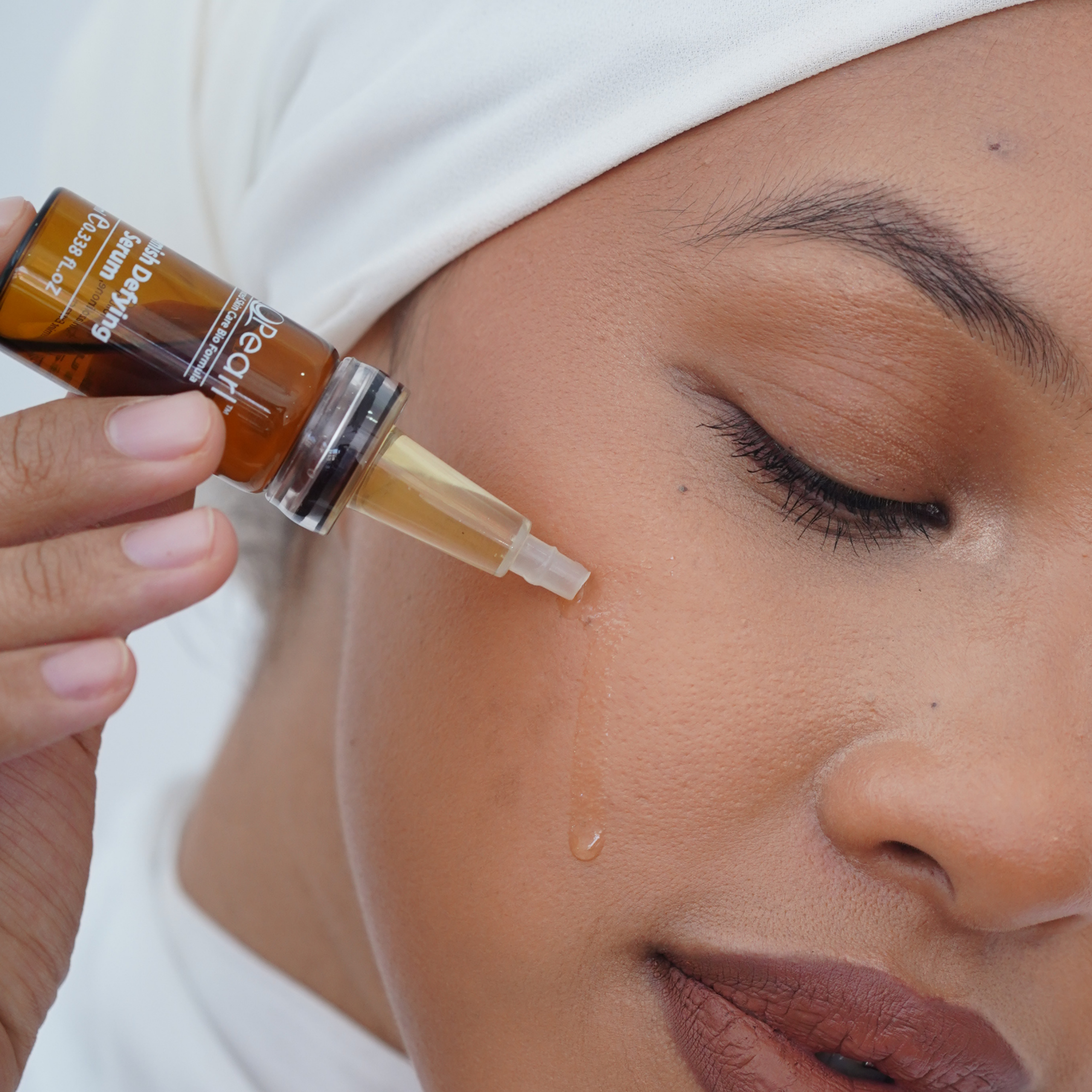 Blemish Defying Serum (2 ampoules) - Image 3