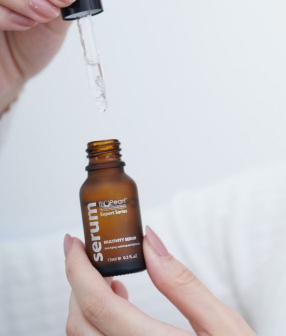 Multivity Serum – HA and Arbutin